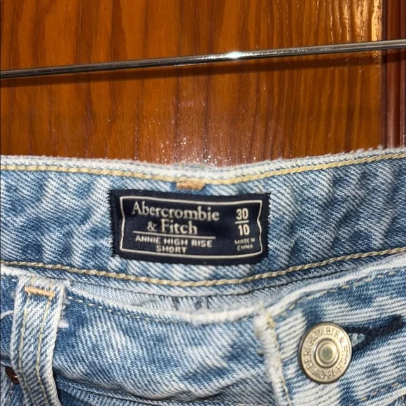 Abercrombie & Fitch Blue Jean Shorts Distressed High-Waisted - Picture 2 of 10